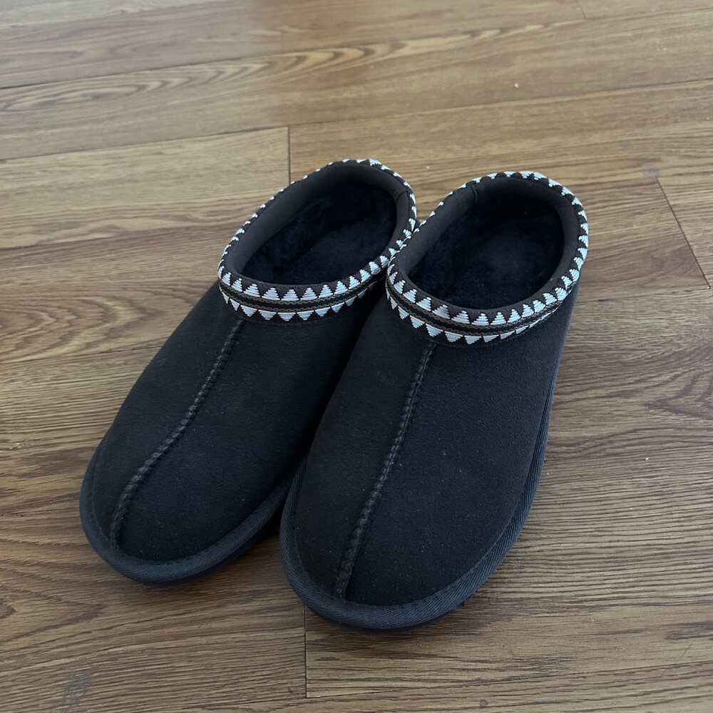 Unisex Dark Brown Chocolate Shearling Slippers - Picture 2 of 4